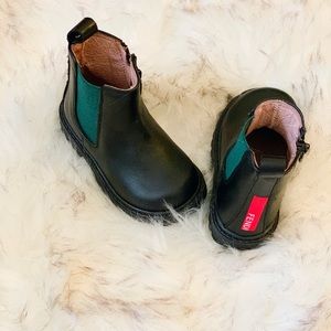 Infant Fendi boot